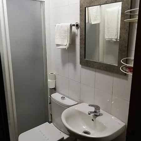 Frasquita Pensión 3*
